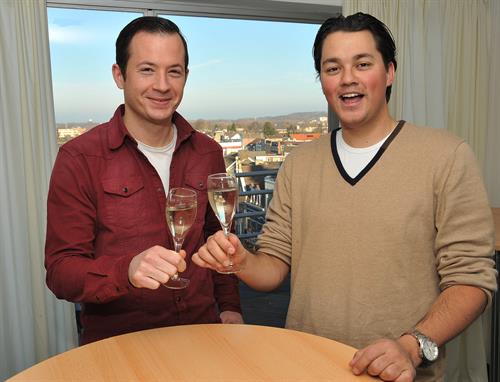 Levy en Tim zijn uitbaters van restaurant Mijnstreek in Heerlen-Centrum